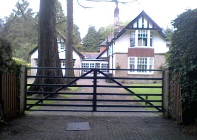 electric gates newcastle