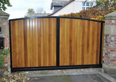 gates in newcastle wooden