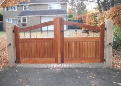 wooden gates in darlington