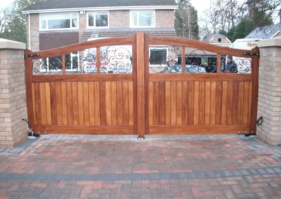 gate wooden aldershot