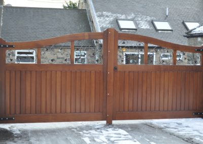 newcastle upon tyne wooden gates